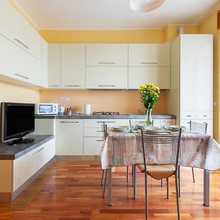 Savona District Terrace Flat Apartment Милано Екстериор снимка